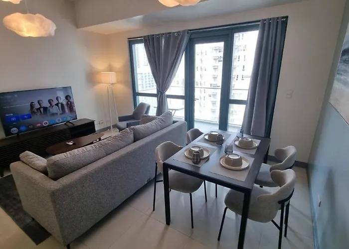 Apartment New! Tranquil 2-bedroom With Balcony Bgc Uptown *