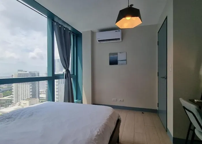 New! Tranquil 2-bedroom With Balcony Bgc Uptown